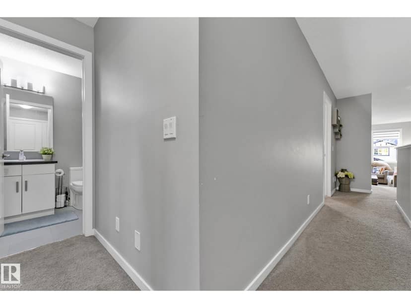 5914 Anthony Cr SW SW — photo 27 of 40