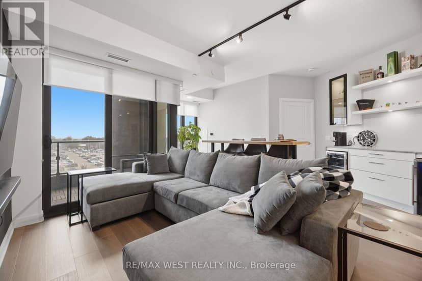 312 - 120 Eagle Rock Way — photo 17 of 40