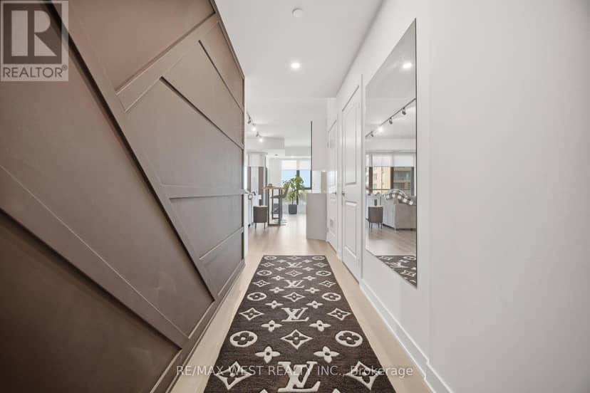 312 - 120 Eagle Rock Way, Vaughan, photo 5