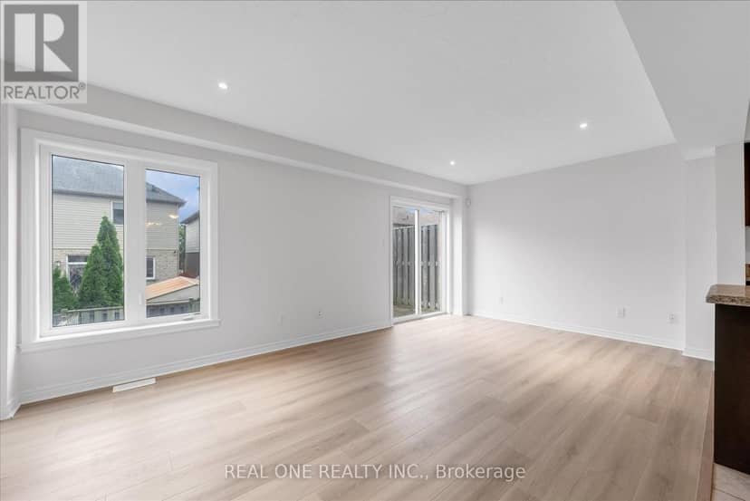 19 - 70 Highgate Drive — photo 9 of 24