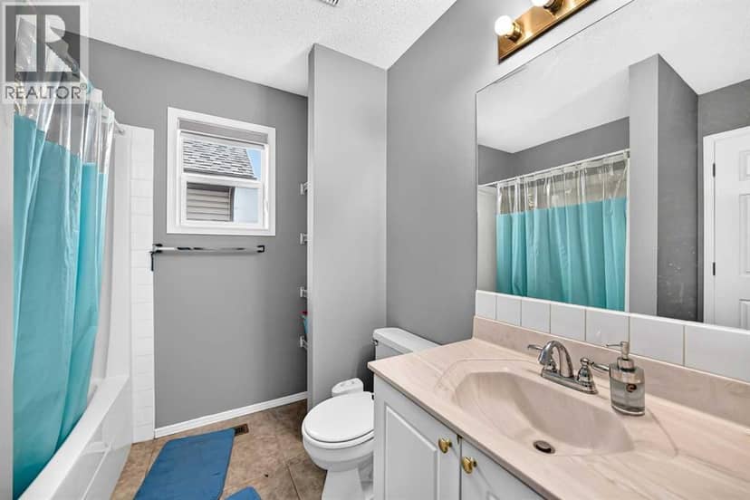 197 Tarington Close NE — photo 29 of 40