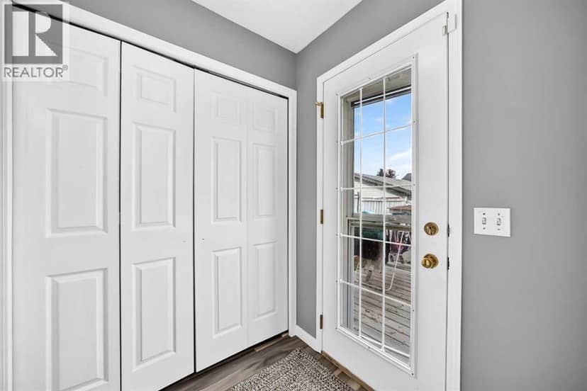 197 Tarington Close NE — photo 19 of 40