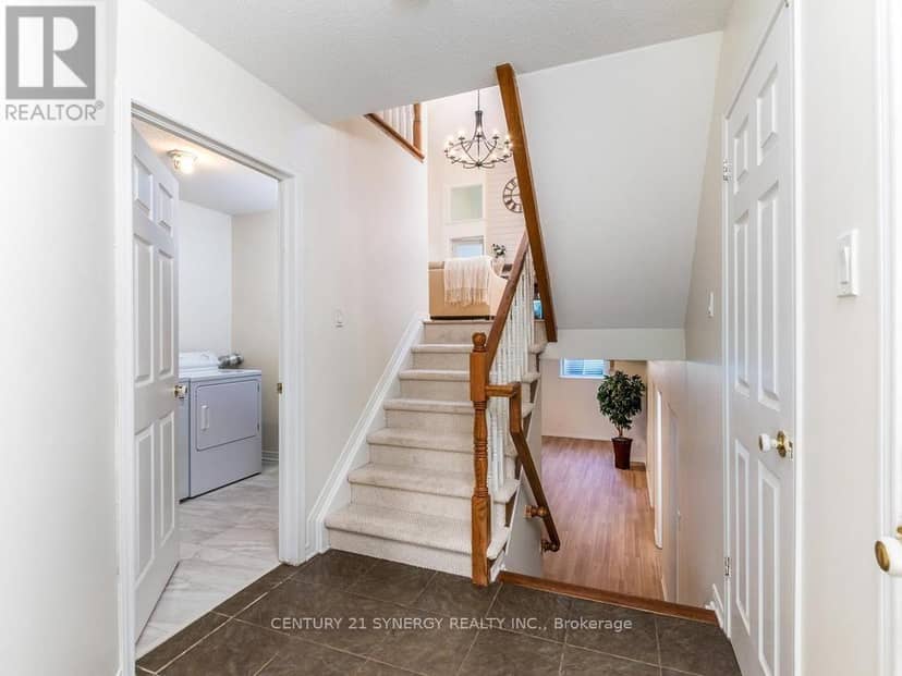 128 Macassa Circle — photo 31 of 40