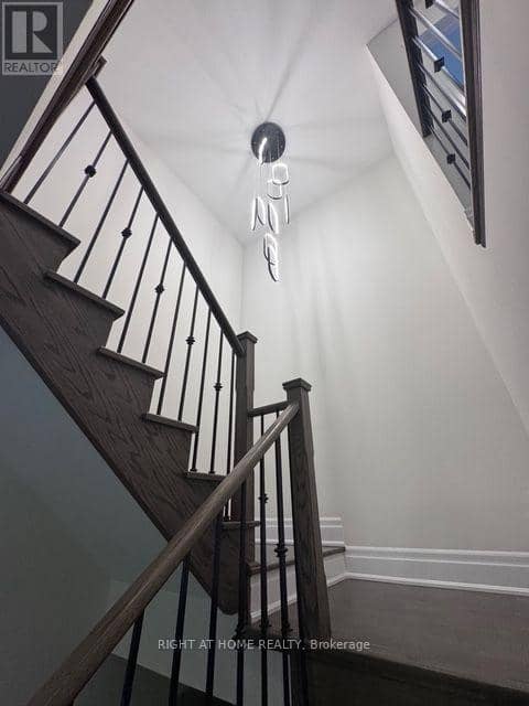 21 Casavant Court — photo 22 of 40