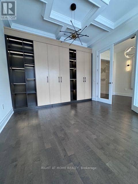 21 Casavant Court — photo 3 of 40