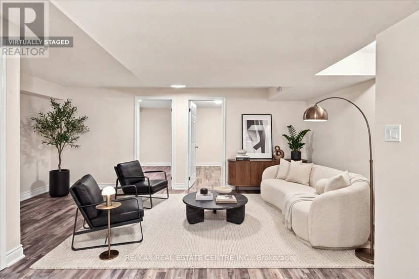 1053 Job Crescent — photo 34 of 40