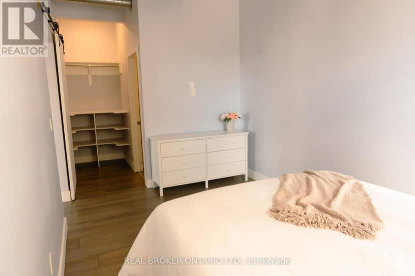 Unit 102 - 904 Paisley Road — photo 12 of 13