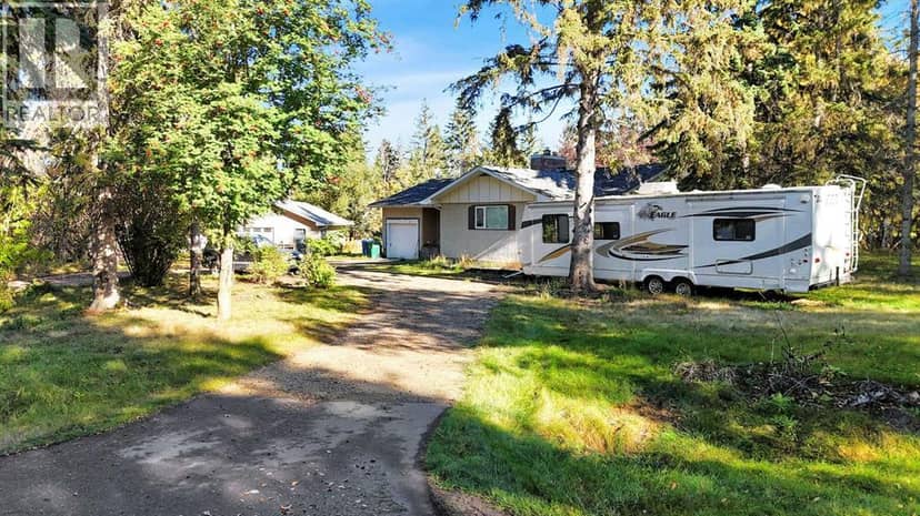 22 College Park Close, Red Deer, photo 5