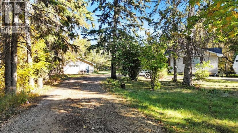 22 College Park Close, Red Deer, photo 4