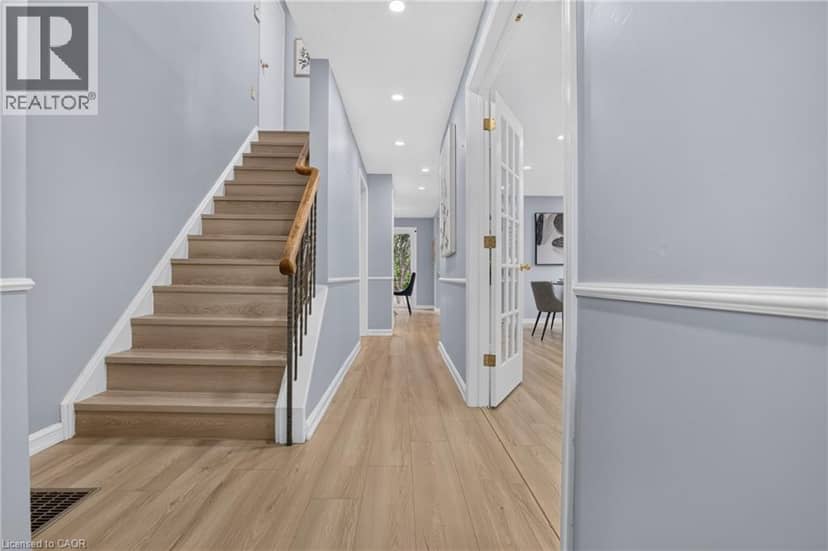 344 DRIFTWOOD Drive — photo 5 of 40
