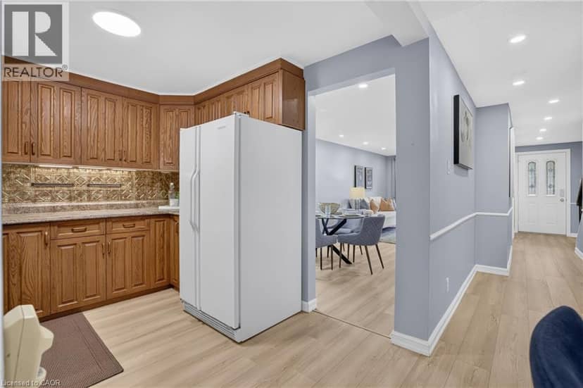 344 DRIFTWOOD Drive — photo 19 of 40