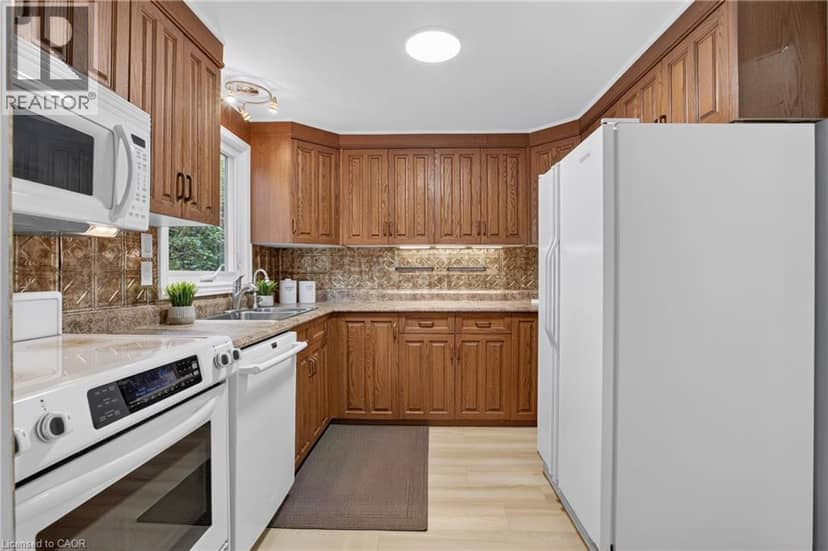 344 DRIFTWOOD Drive — photo 17 of 40