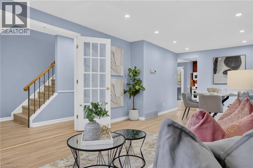 344 DRIFTWOOD Drive — photo 11 of 40