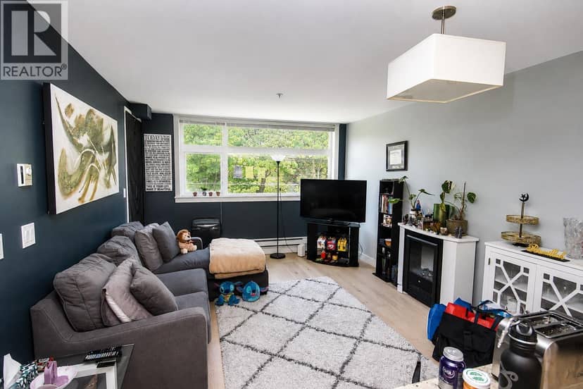 205 5488 CECIL STREET, Vancouver