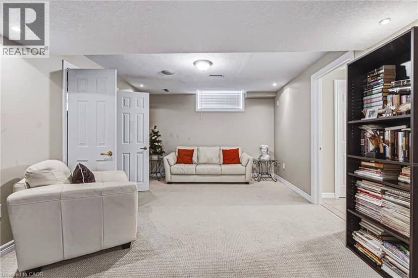 140 COUNTRY CLUB Drive — photo 33 of 40