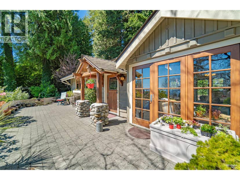 2261 GISBY STREET, West Vancouver, photo 2