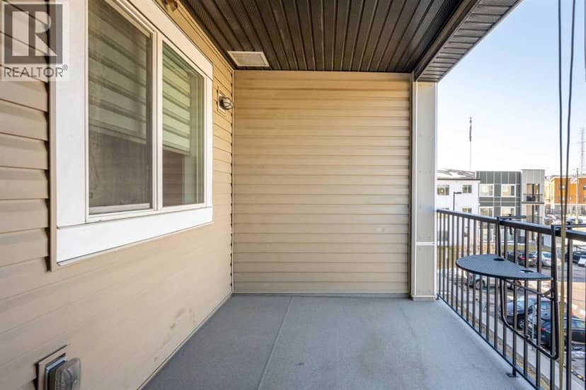 303, 4 Sage Hill Terrace NW — photo 9 of 26