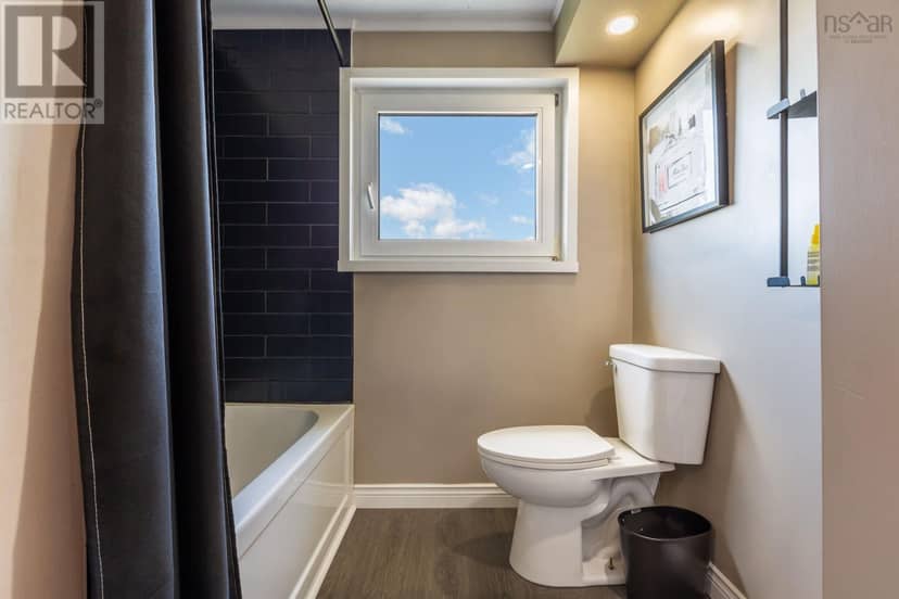 5 Brown Street — photo 19 of 26