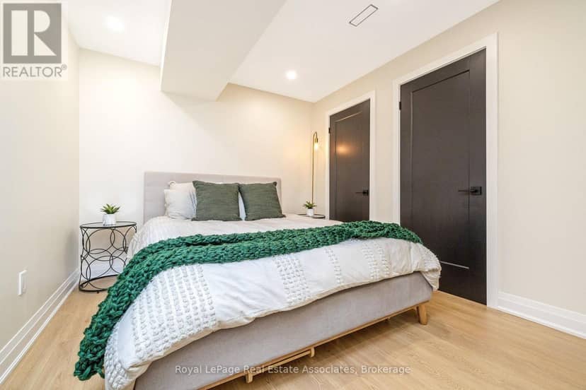 10 - 19 Braida Lane — photo 34 of 40