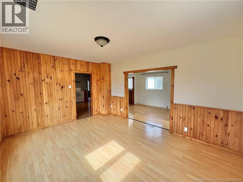 389 East Knowlesville Road — photo 15 of 28