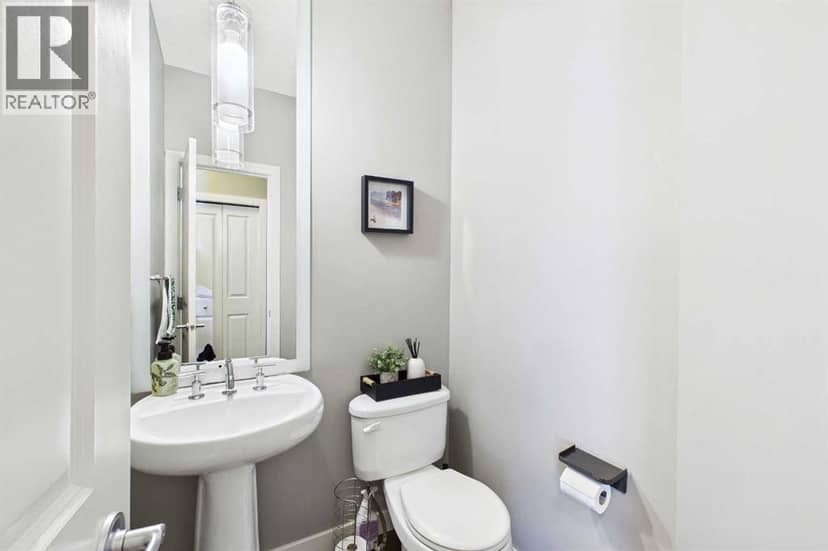 163 Panamount Circle NW — photo 15 of 38