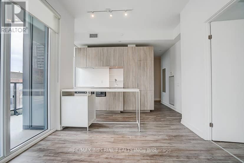 710 - 77 Shuter Street — photo 15 of 40