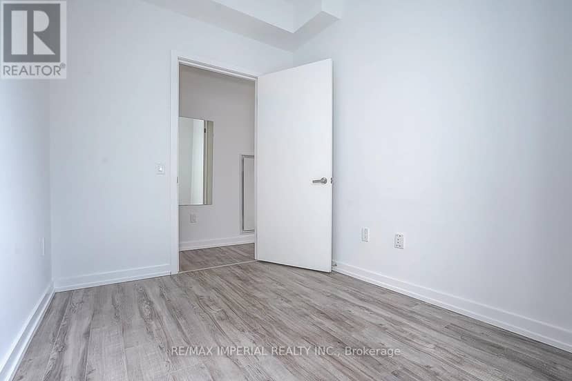 710 - 77 Shuter Street — photo 28 of 40
