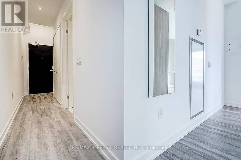 710 - 77 Shuter Street — photo 7 of 40