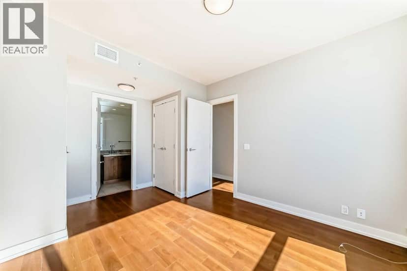 1126, 222 Riverfront Avenue SW — photo 21 of 40