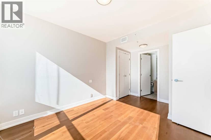 1126, 222 Riverfront Avenue SW — photo 20 of 40