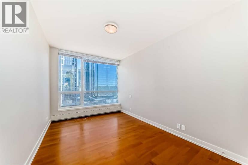 1126, 222 Riverfront Avenue SW — photo 35 of 40