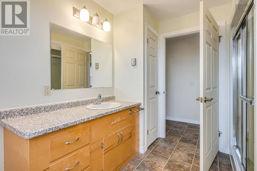 12 Lighthouse Road — photo 13 of 40