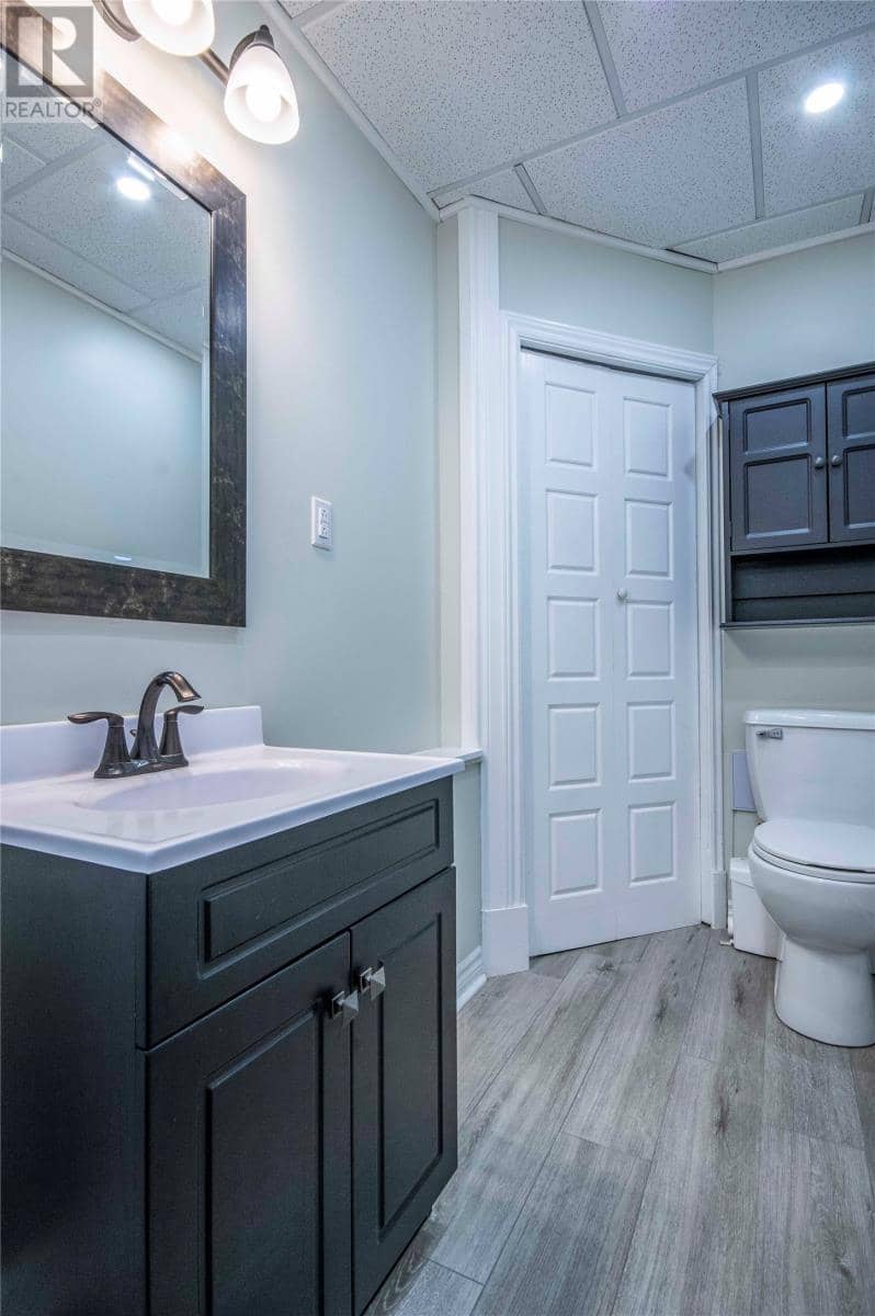 16 Woodford Drive — photo 10 of 22