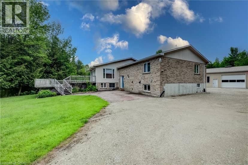 7298 Sideroad 8 W — photo 1 of 40