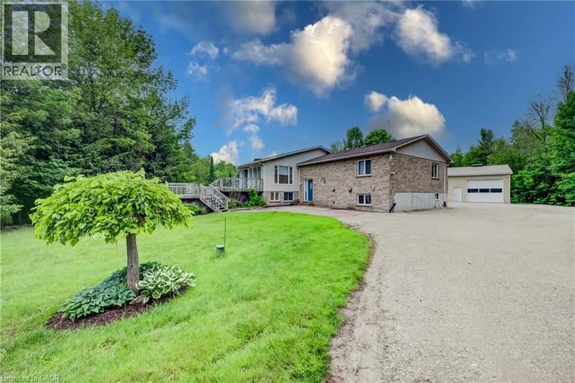 7298 Sideroad 8 W — photo 2 of 40