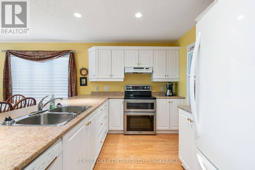 508 Jo Anne Crescent — photo 13 of 40