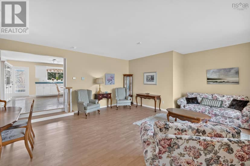 92 Dixon Road, Grosses Coques, photo 7