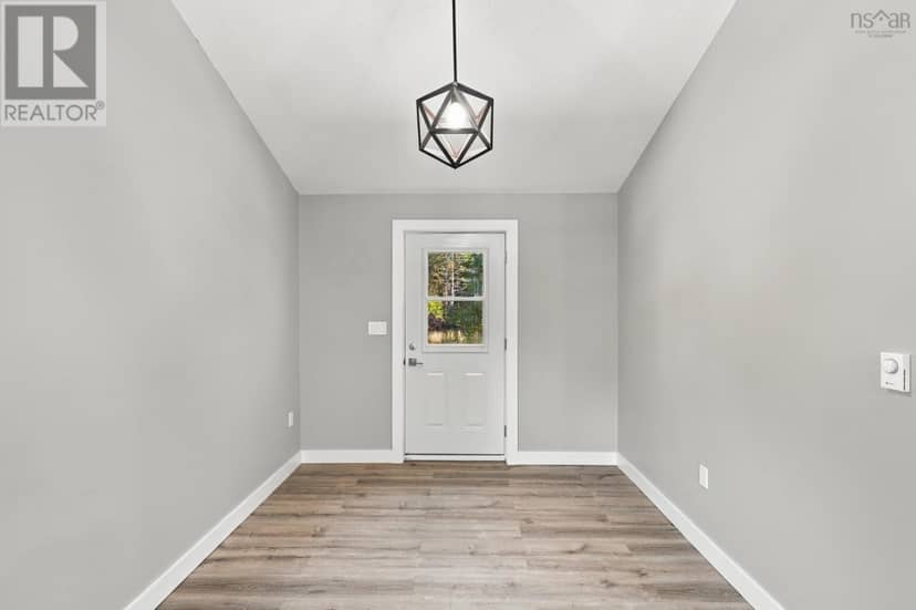 1221 D'Entremont Road — photo 4 of 39