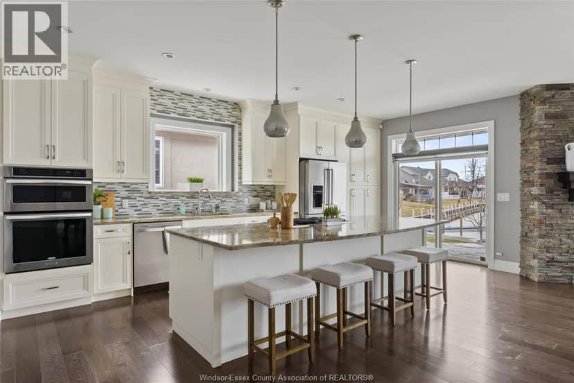 33 Montego Bay Crescent — photo 27 of 40