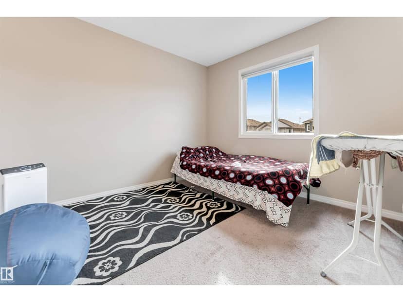 3304 13 AV NW — photo 30 of 40