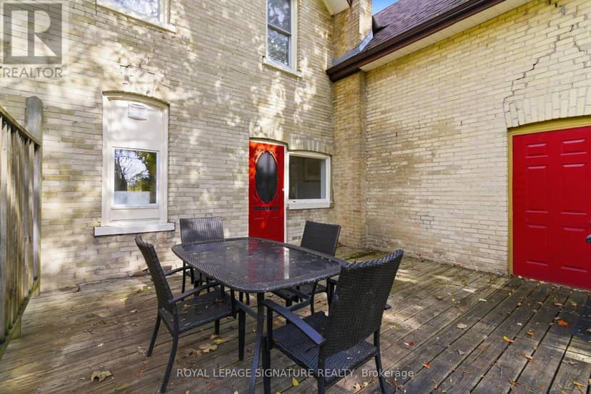 65 Bond Street W — photo 6 of 25