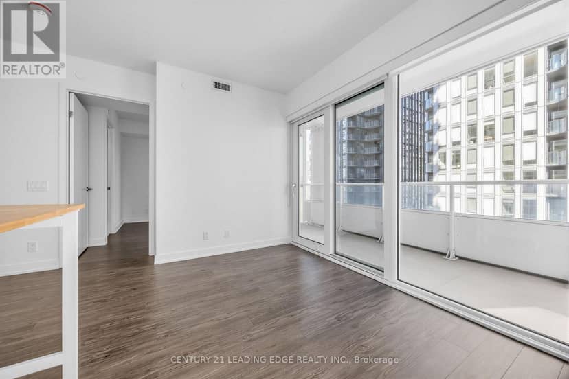 1602 - 88 Queen Street E — photo 15 of 28