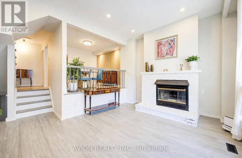 25 - 11 Plaisance Road, Richmond Hill, photo 5