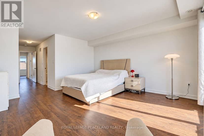 127 Green Gardens Boulevard — photo 35 of 40