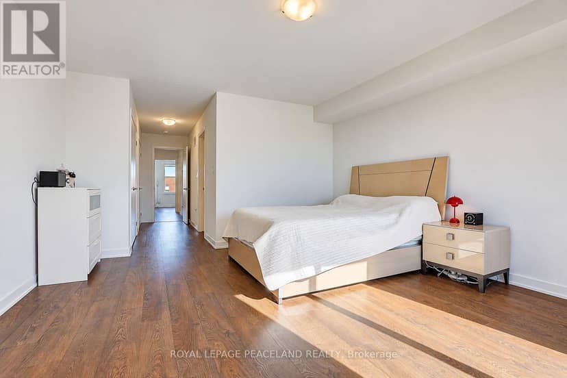127 Green Gardens Boulevard — photo 36 of 40