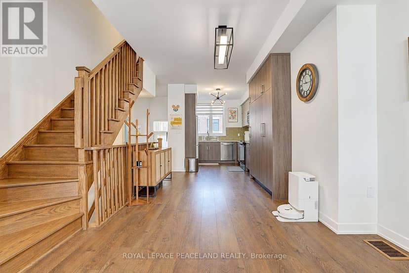 127 Green Gardens Boulevard, Toronto, photo 6