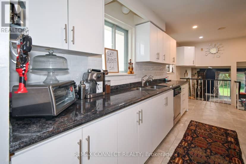 24 Lalton Place — photo 12 of 40