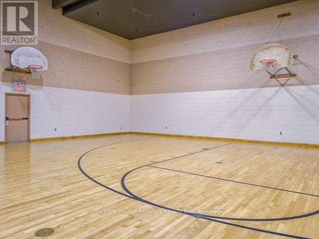 106 - 1 Four Winds Drive — photo 18 of 20