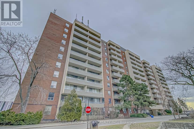 106 - 1 Four Winds Drive, Toronto