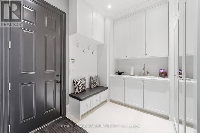 124 Annsleywood Court — photo 17 of 40